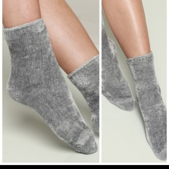 Accessories - Gray Chenille Socks